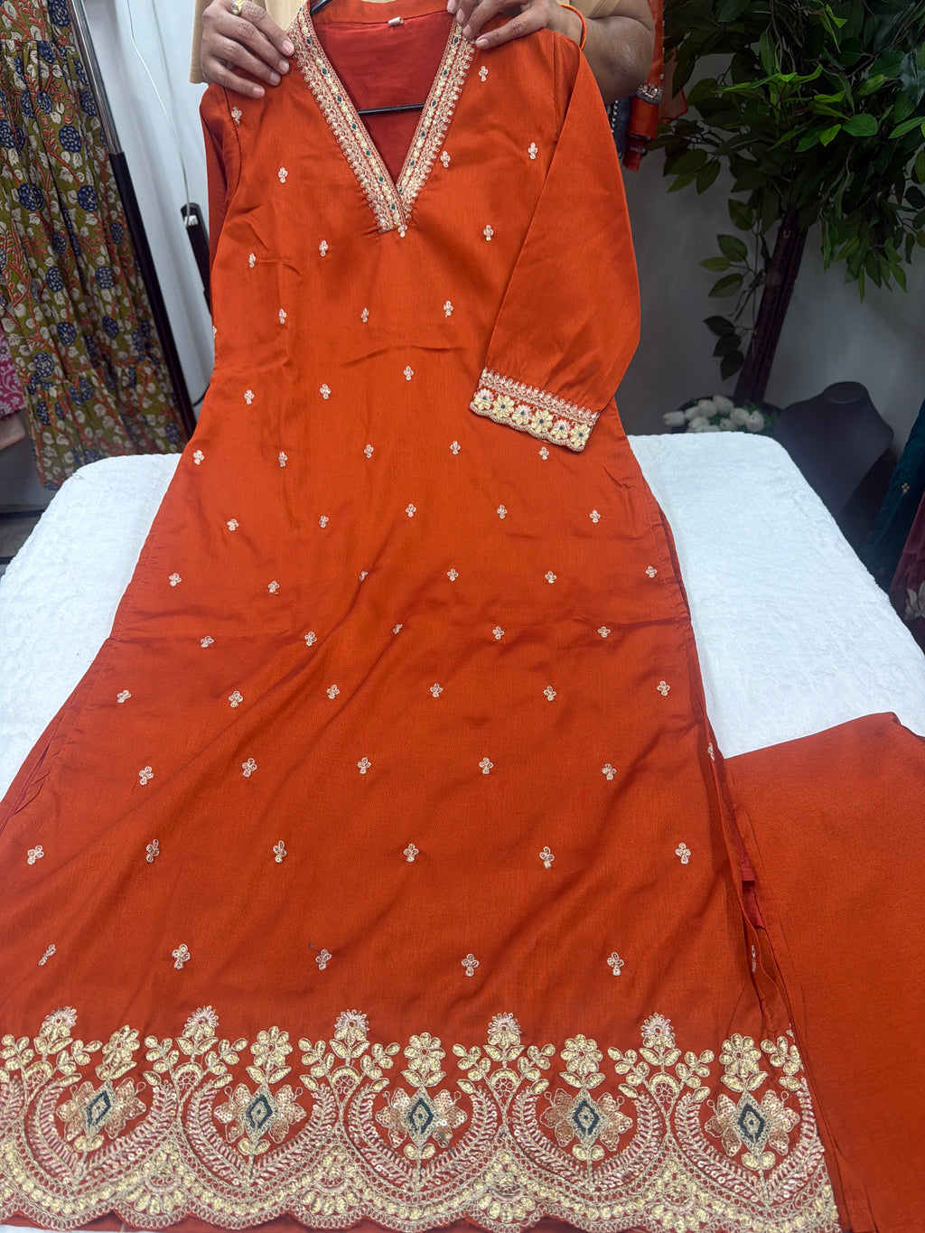 Stunning 3 Pc Sets