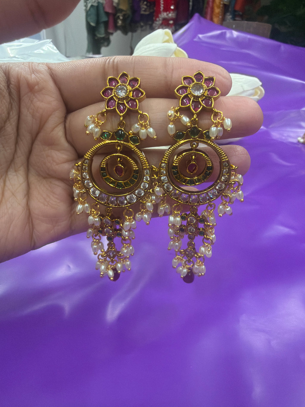 Elegant earrings for every occasion