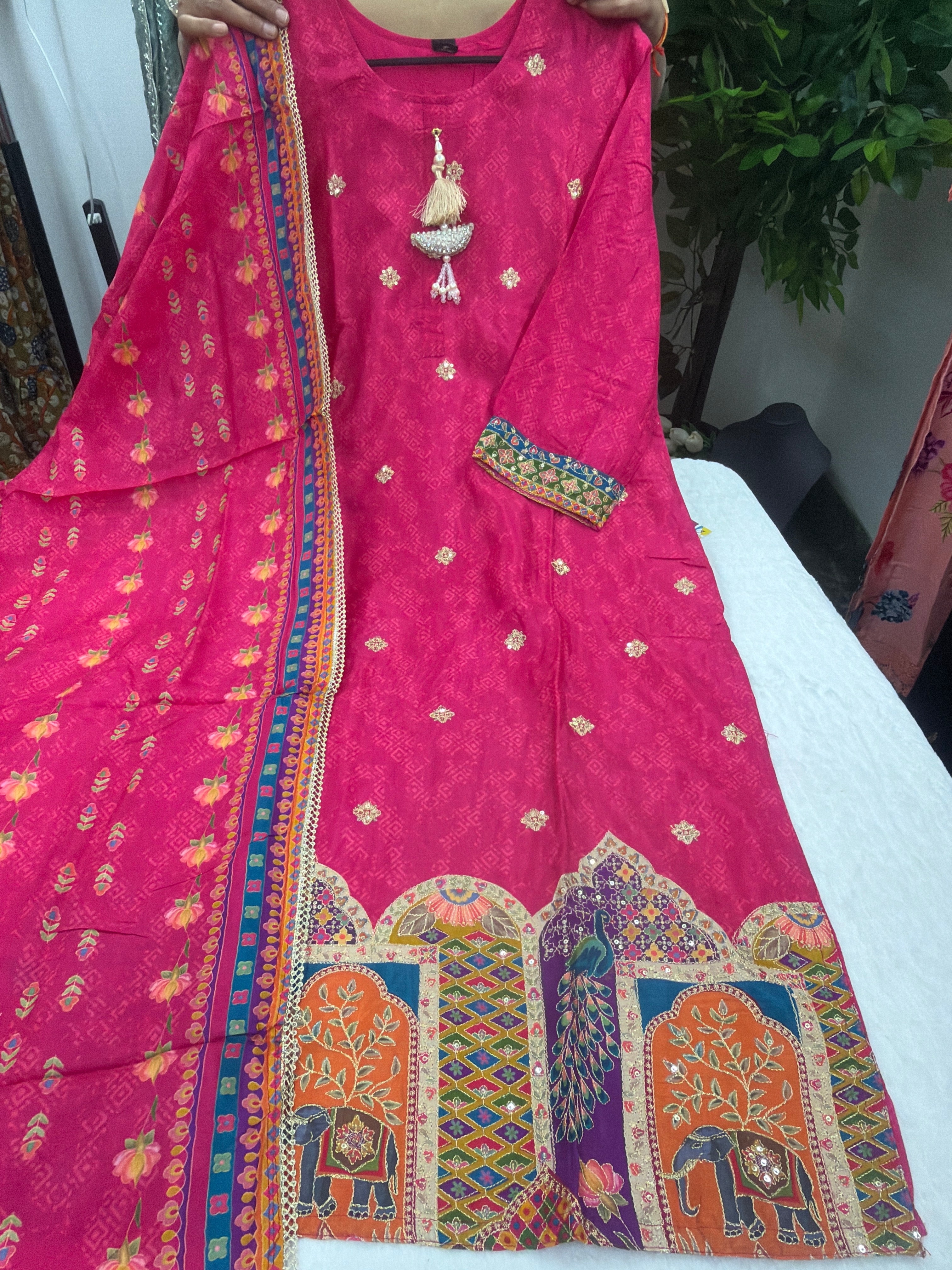 Stunning 3 Pc Sets
