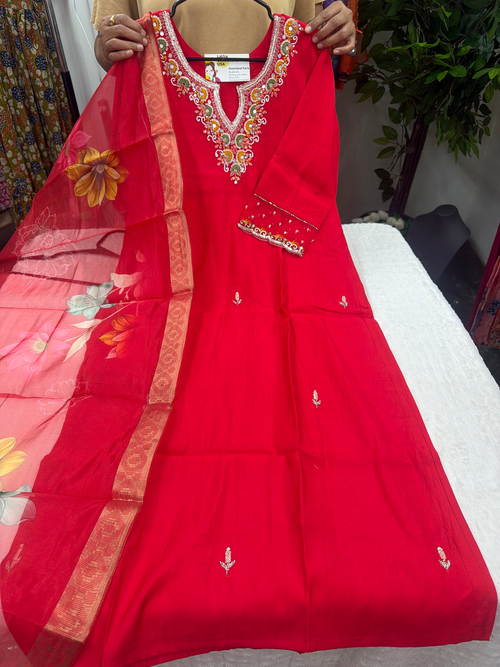 Beautiful 3 Pc Sets