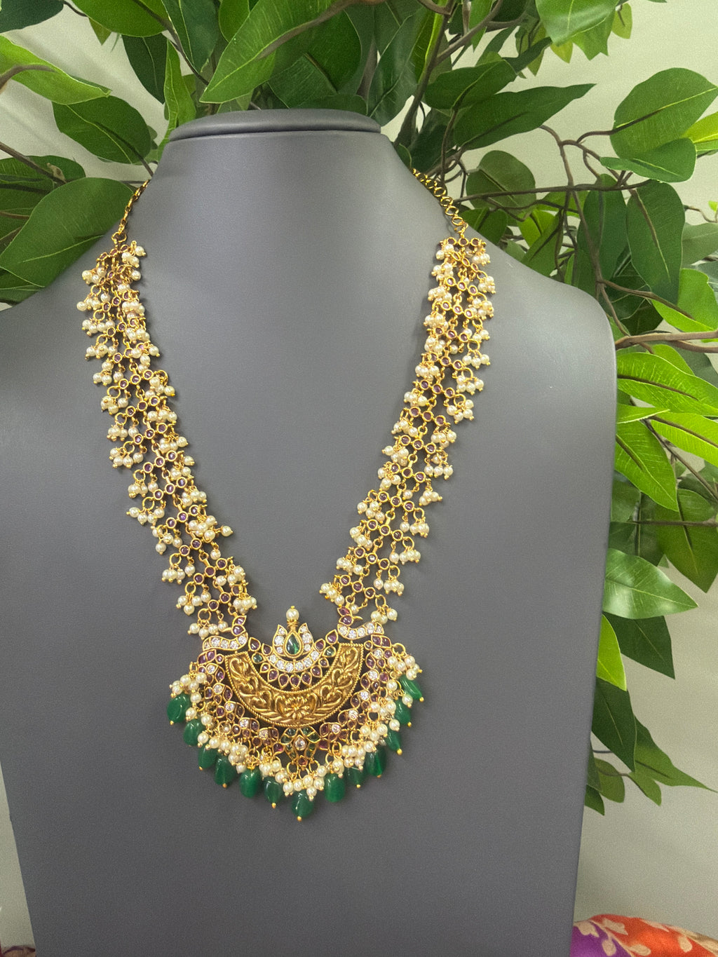 Necklace Set with Earrings