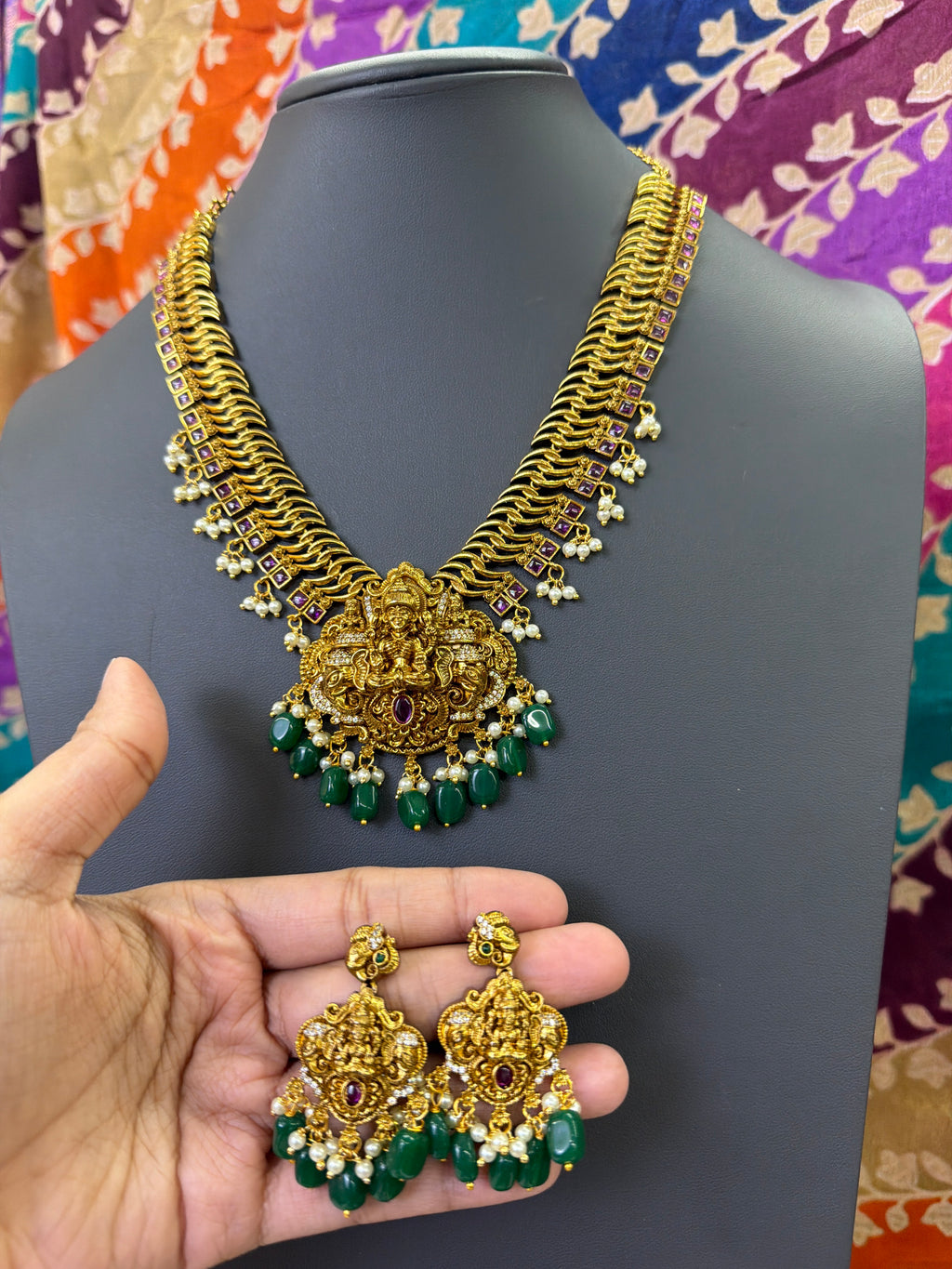 Necklace+ Earrings