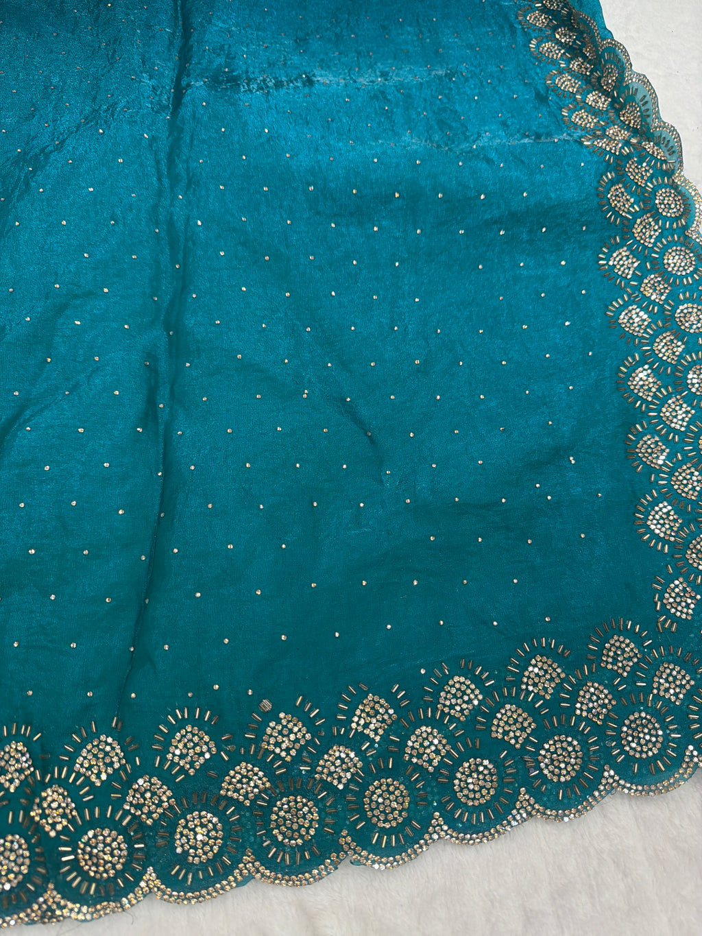Fendy silk party wear saree with stitched blouse 💫