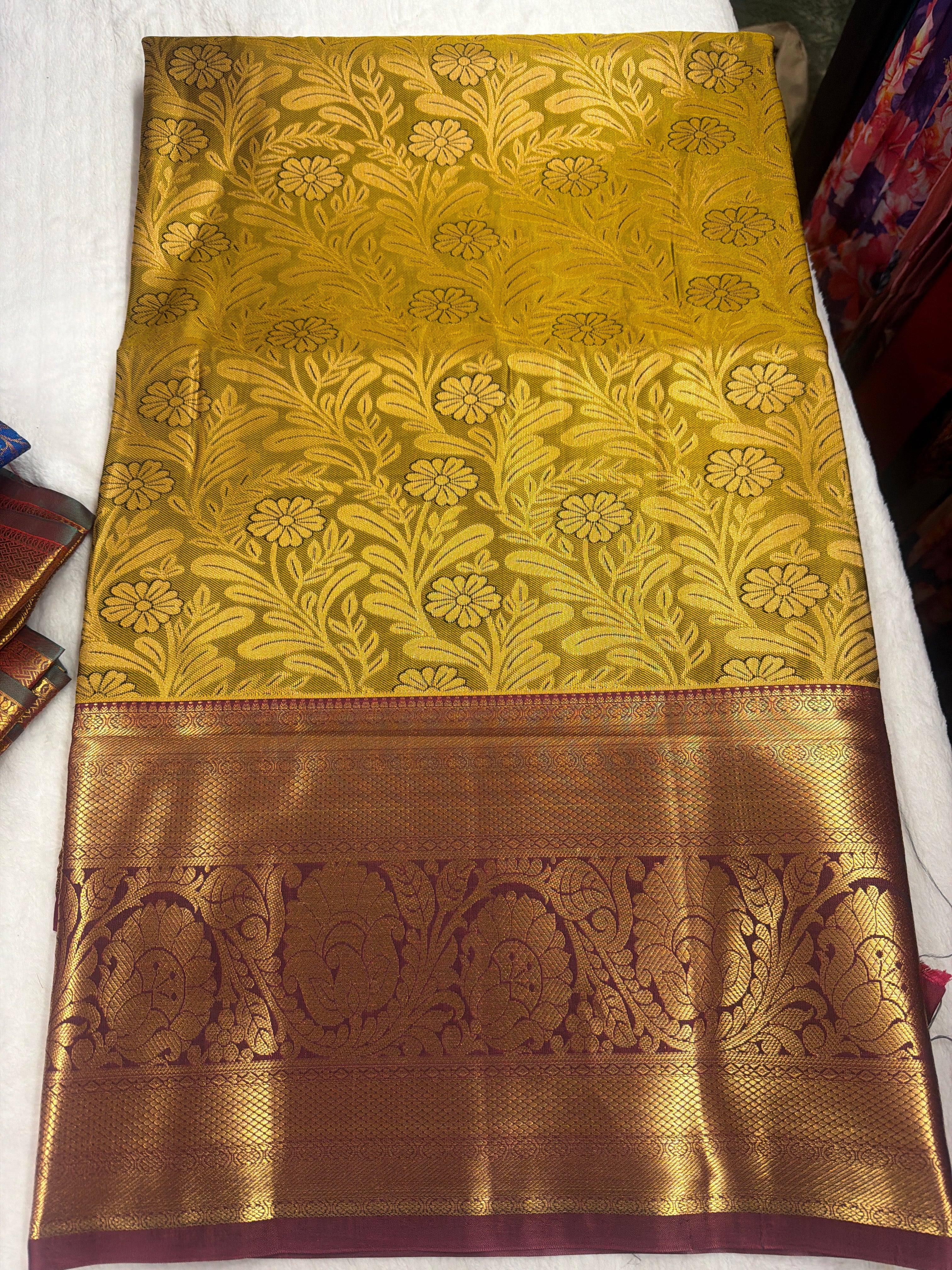 Semi Kanchi Pattu Gifting Sarees