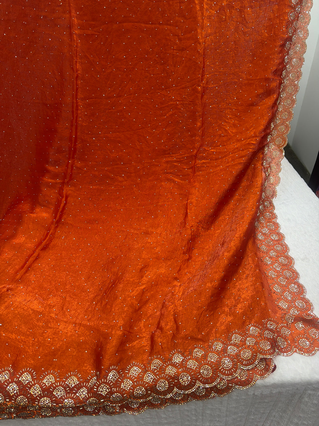 Fendy silk party wear saree with stitched blouse 💫