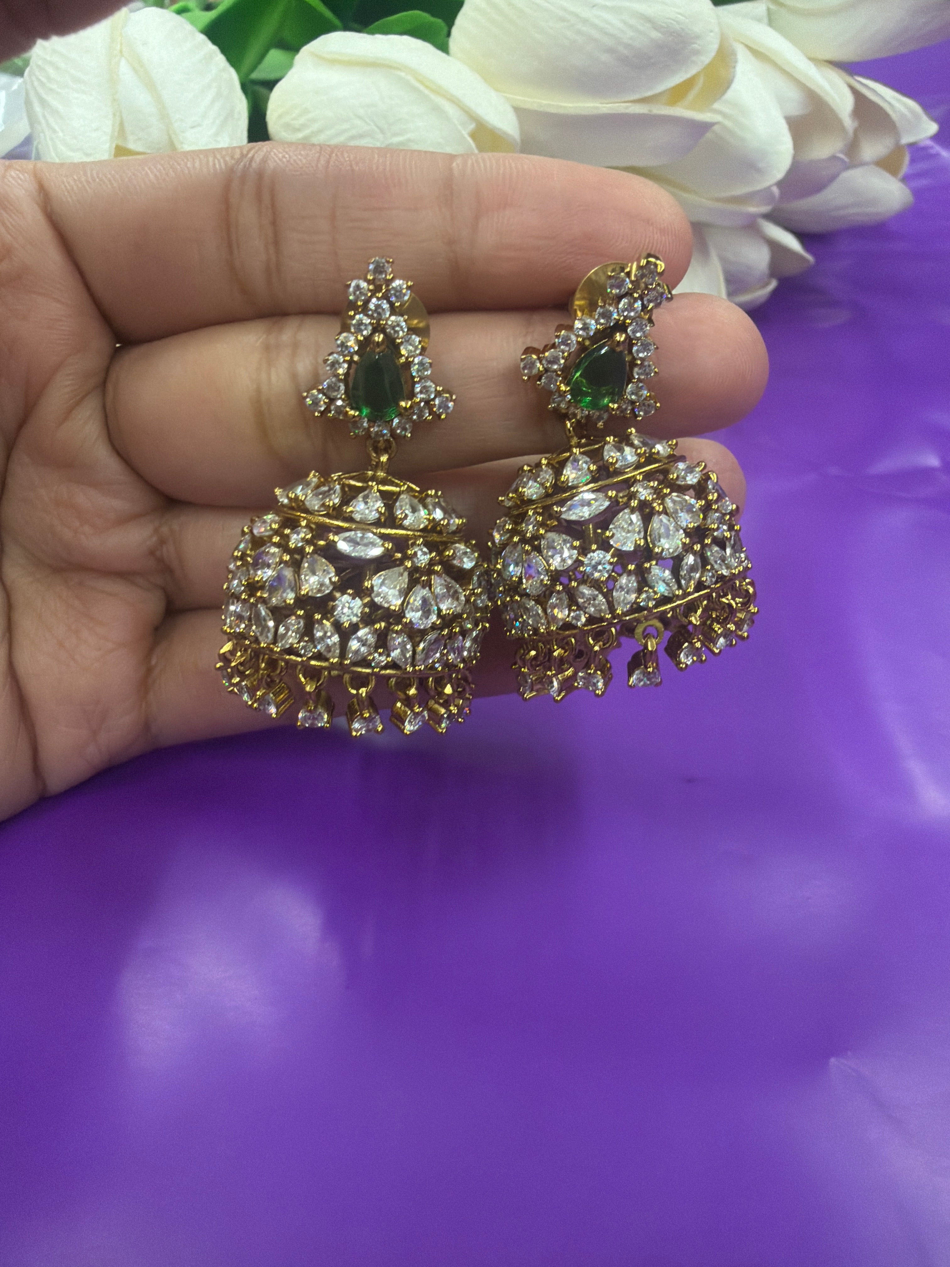 Elegant earrings for every occasion