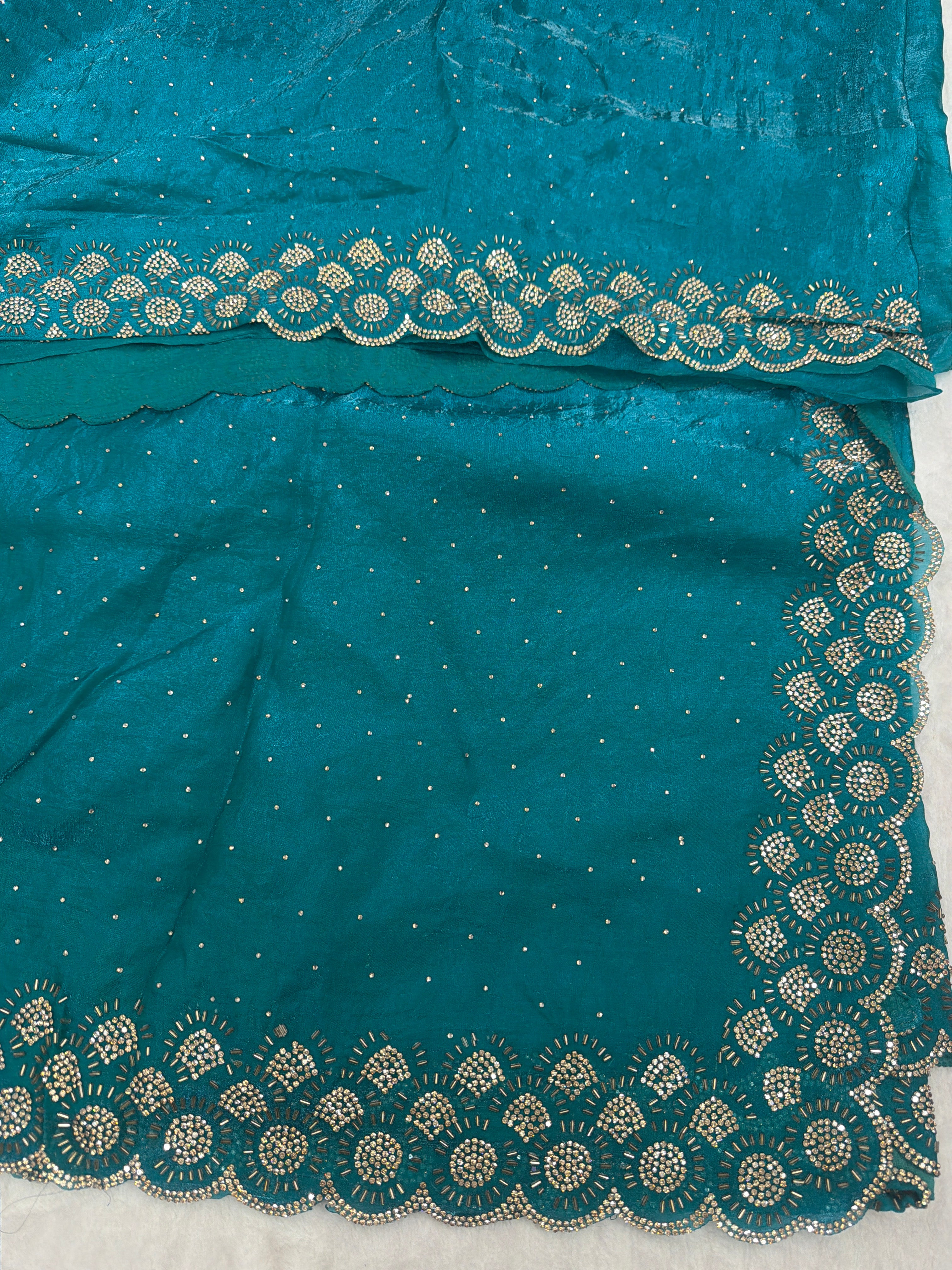 Fendy silk party wear saree with stitched blouse 💫