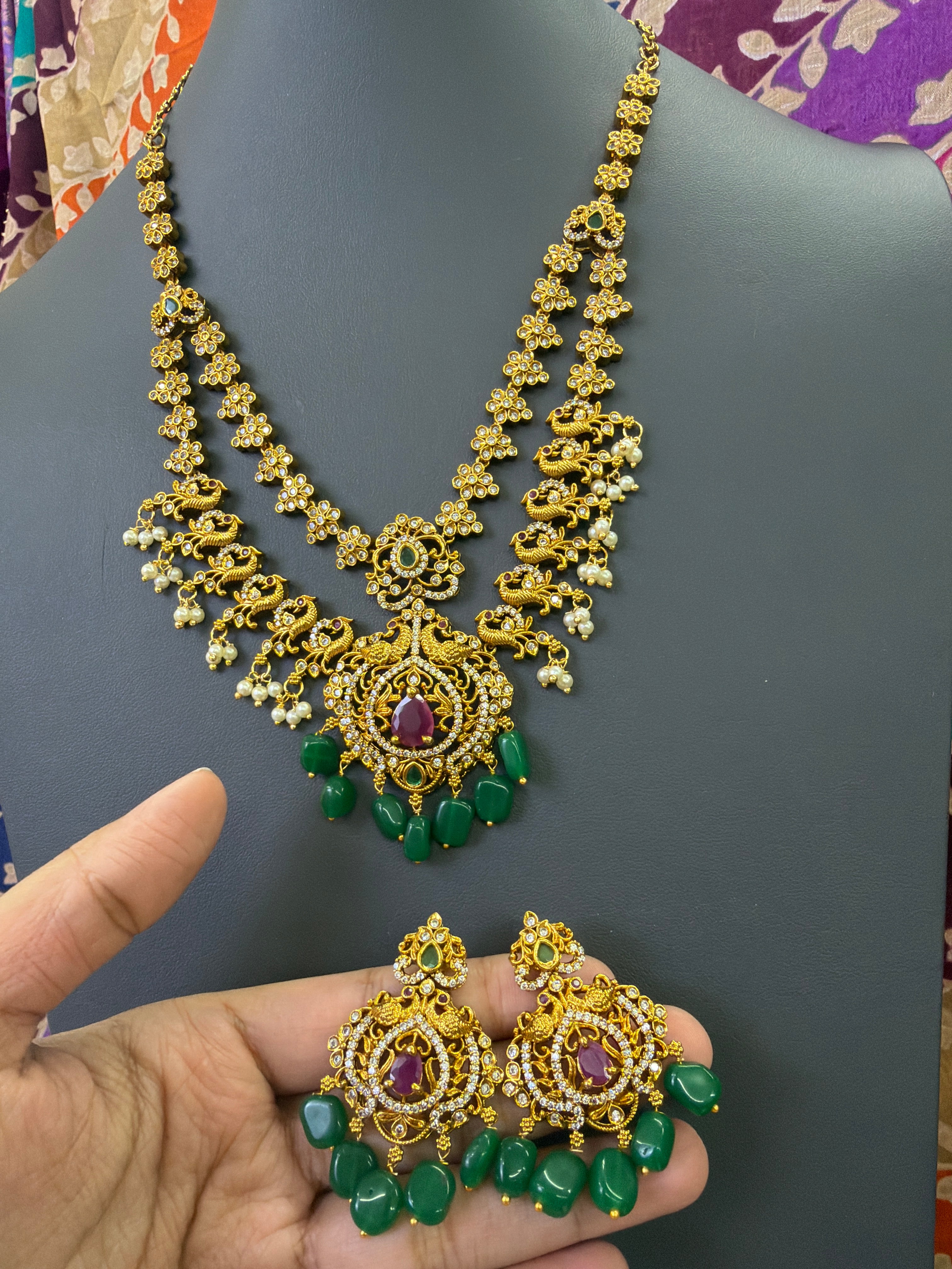 Necklace+ Earrings