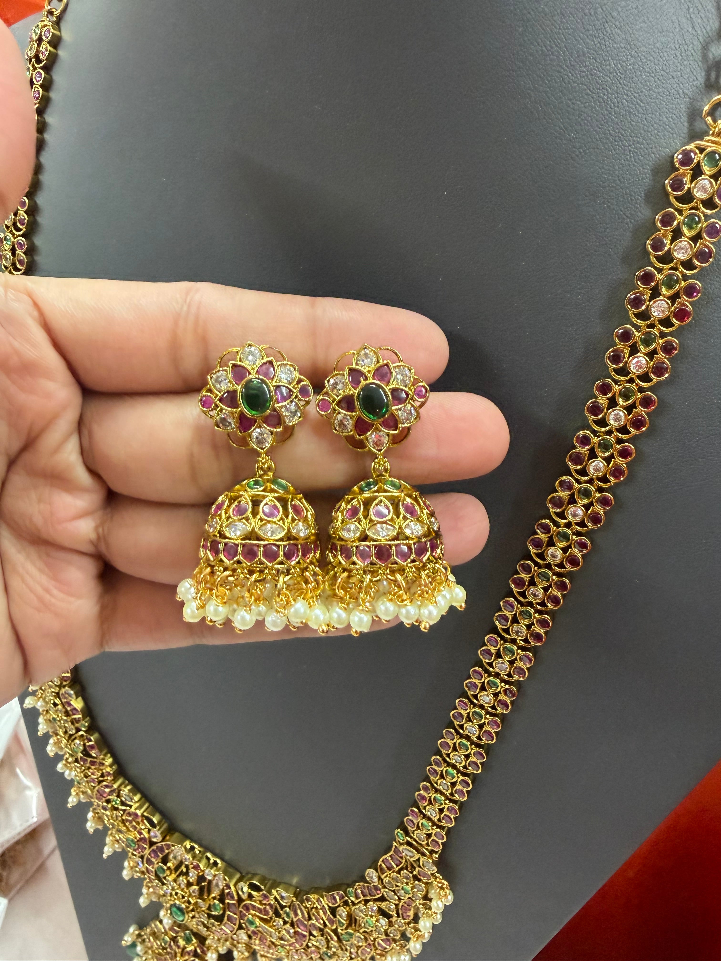 Long haram with matching earrings ✨