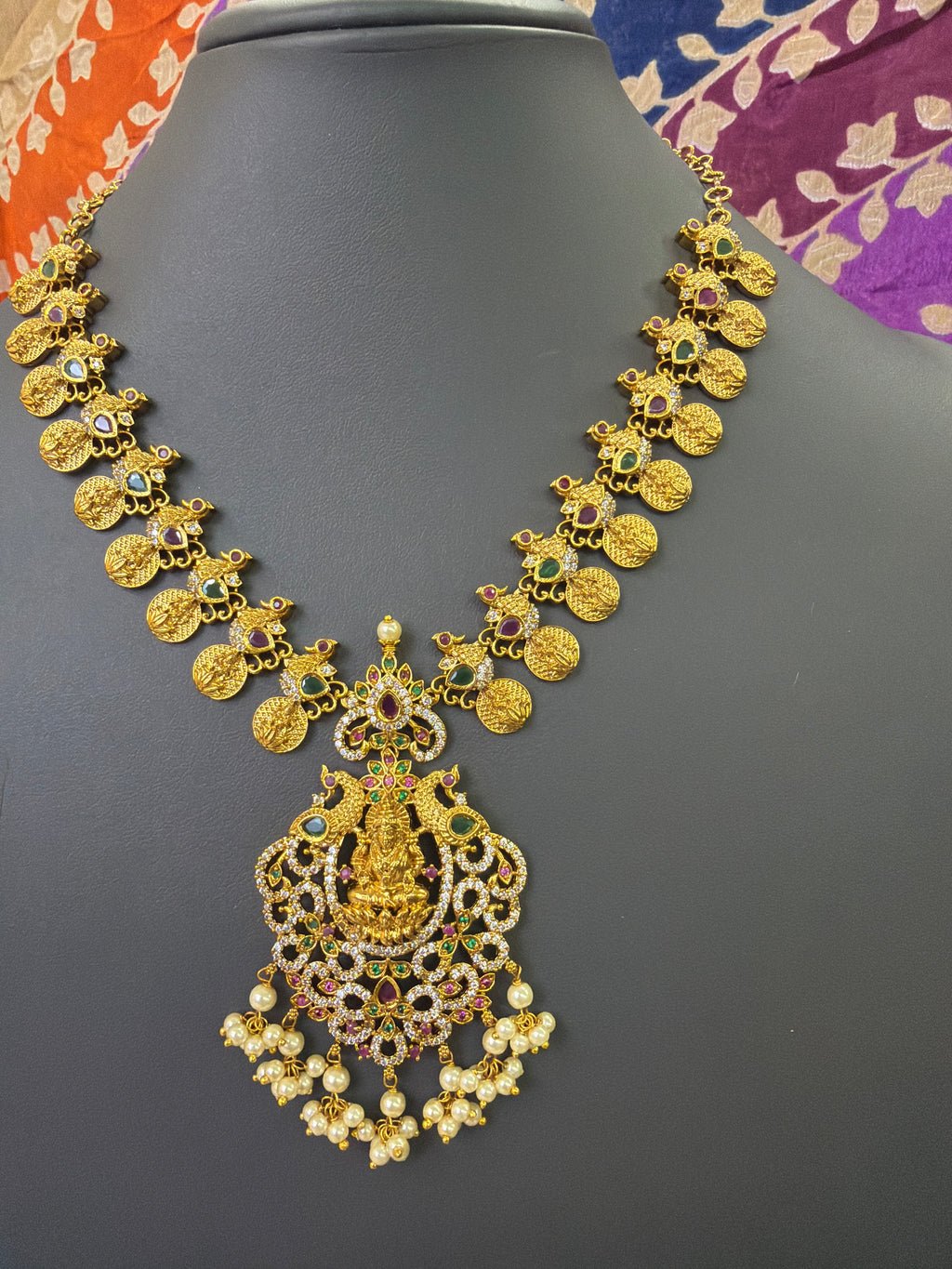 Necklace+ Earrings