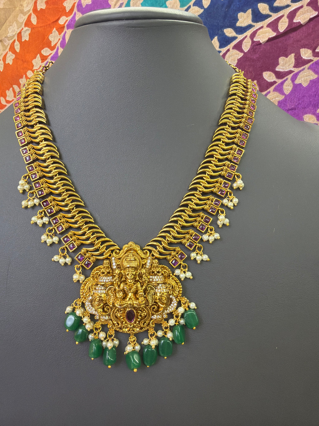 Necklace+ Earrings