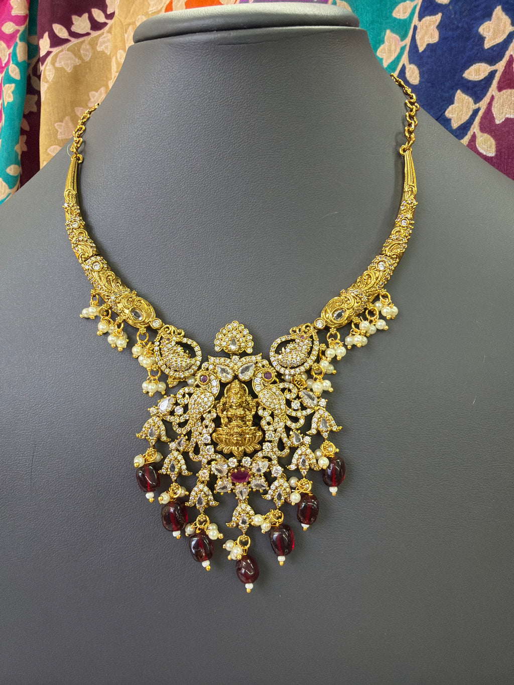 Necklace+ Earrings