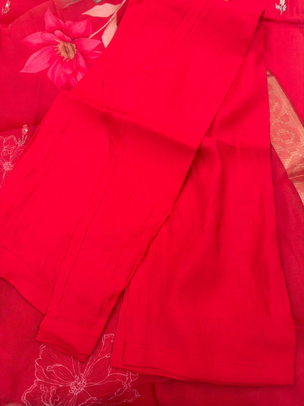 Beautiful 3 Pc Sets