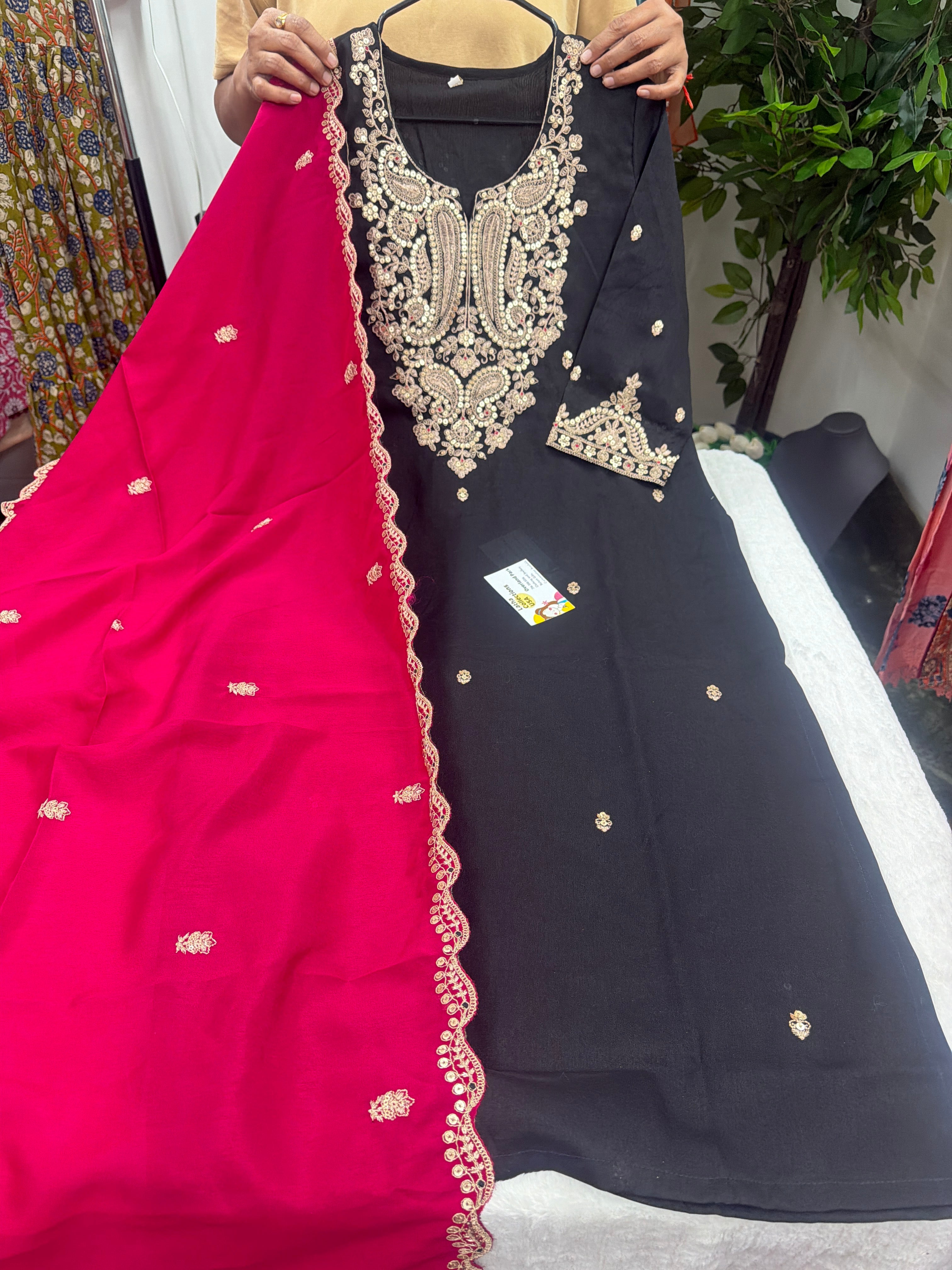 Stunning 3 Pc Sets
