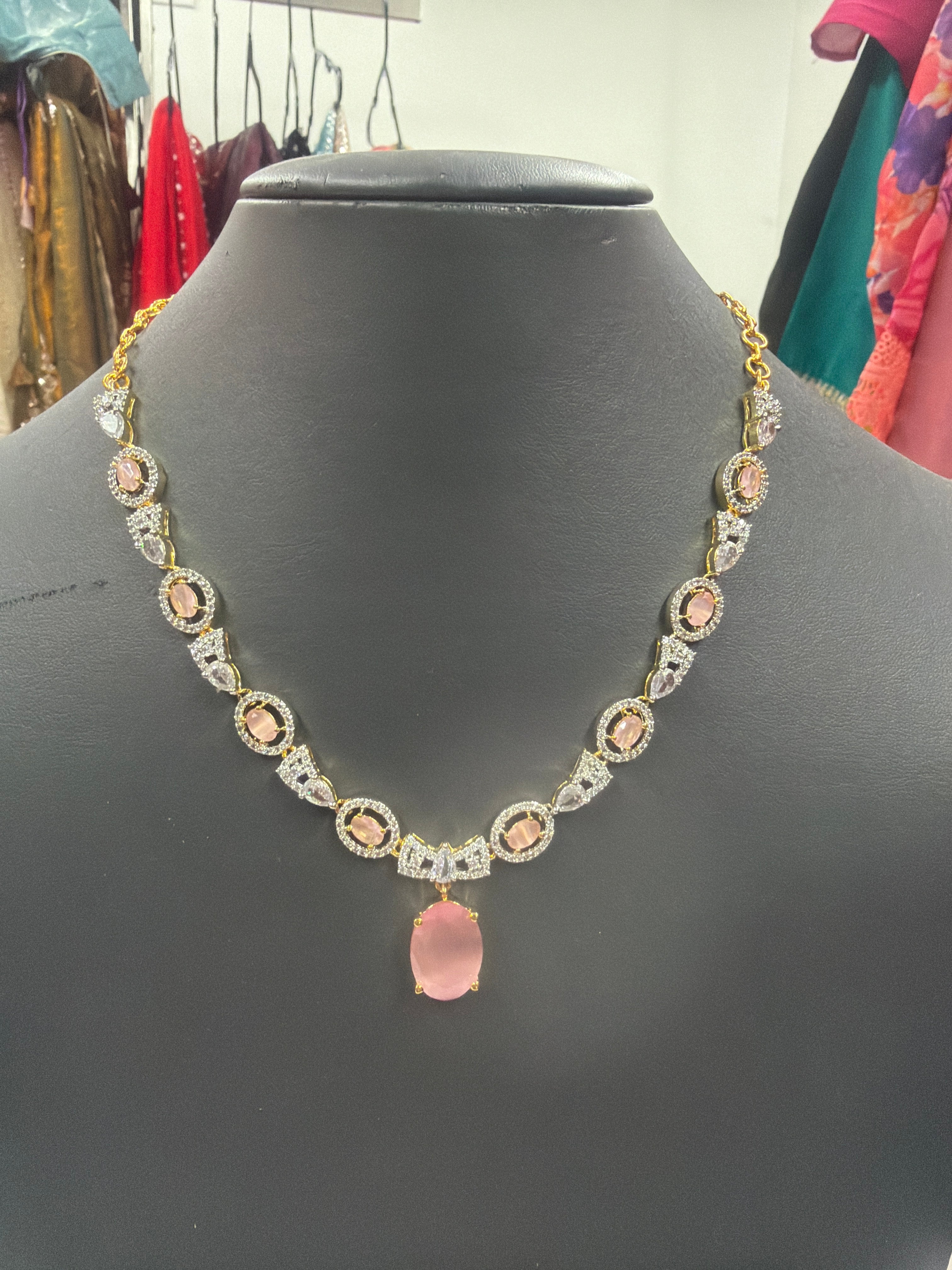 Baby pink Cute necklace set with matching earrings ✨