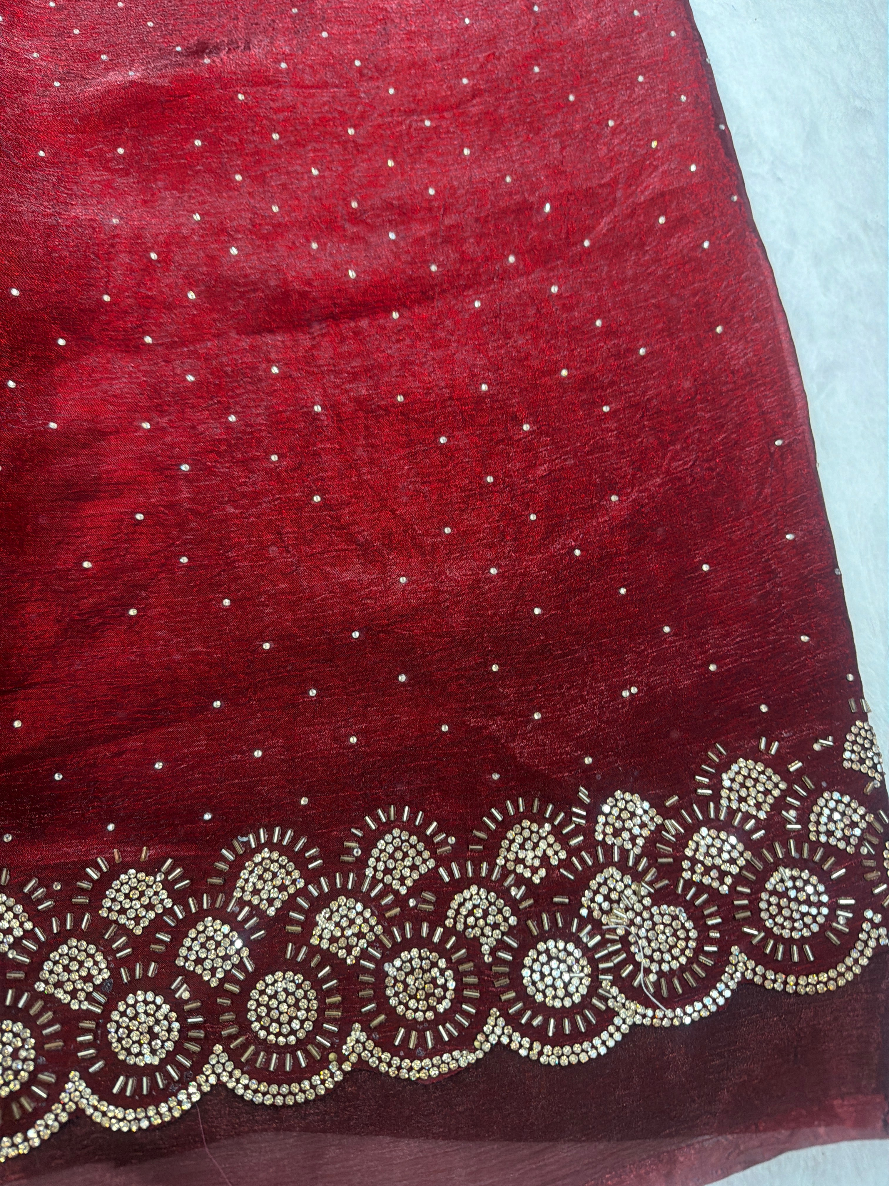 Fendy silk party wear saree with stitched blouse 💫