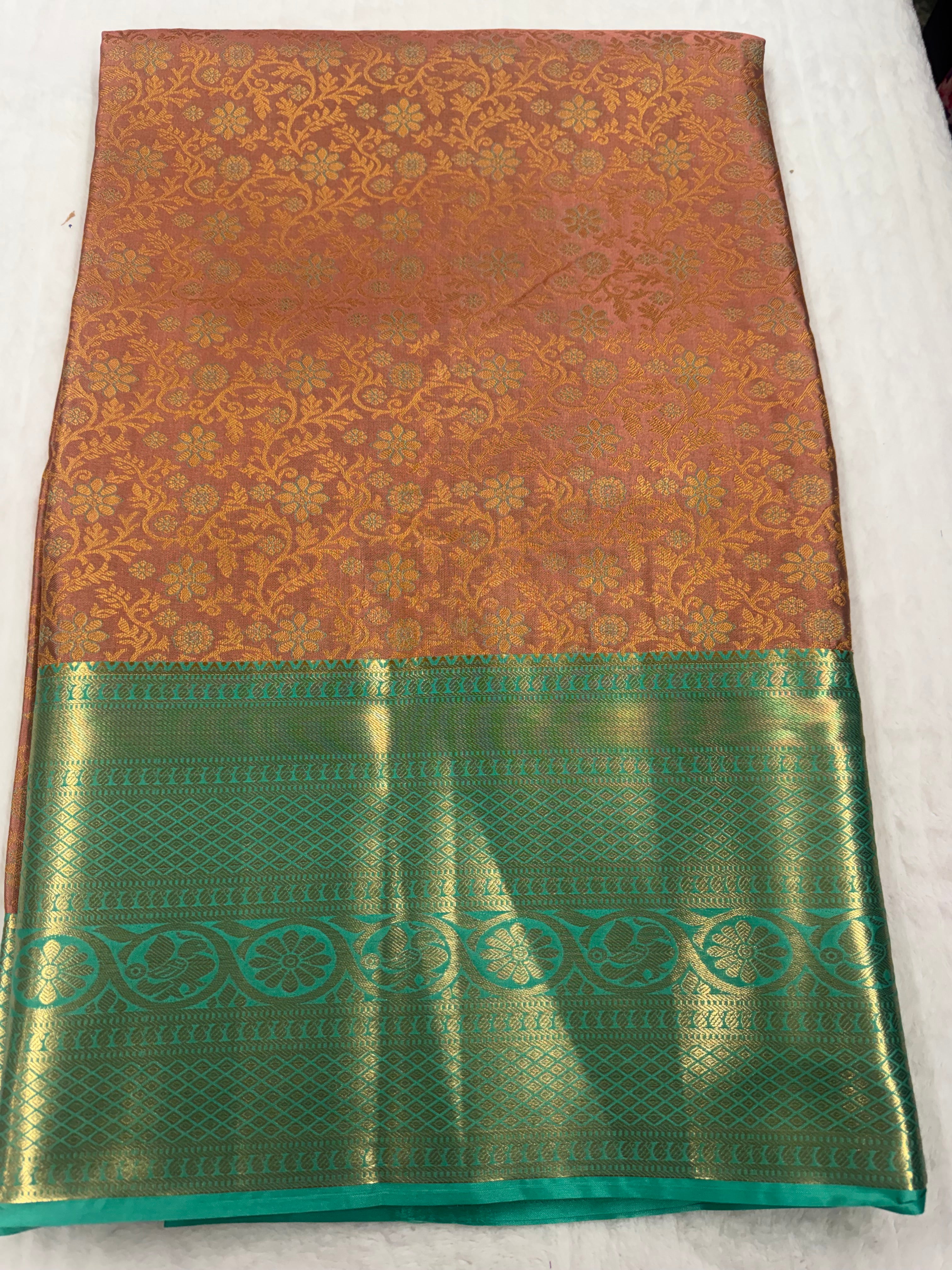 Beautiful Semi Kanchi Pattu Gifting Sarees