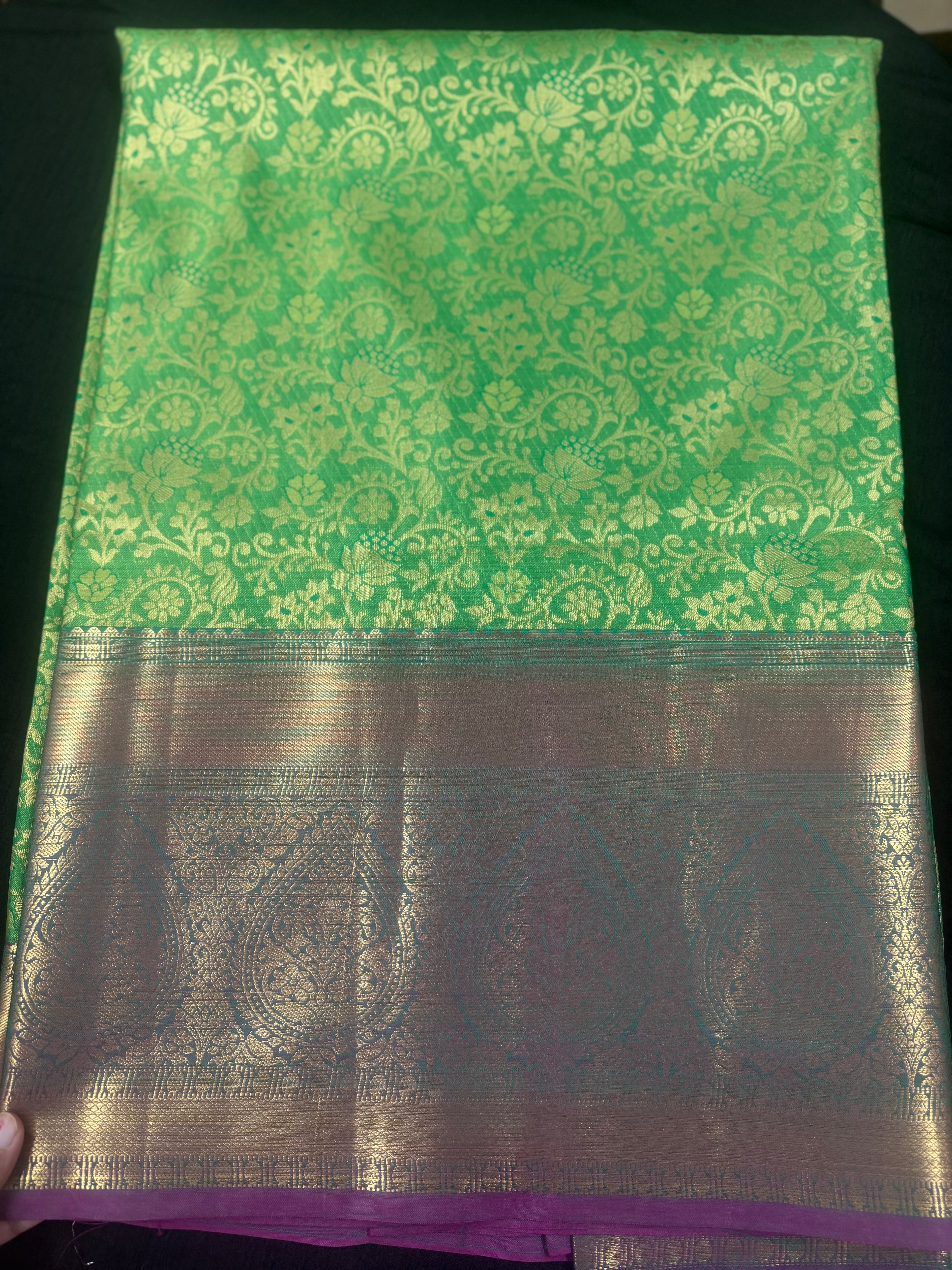 GiftingSarees