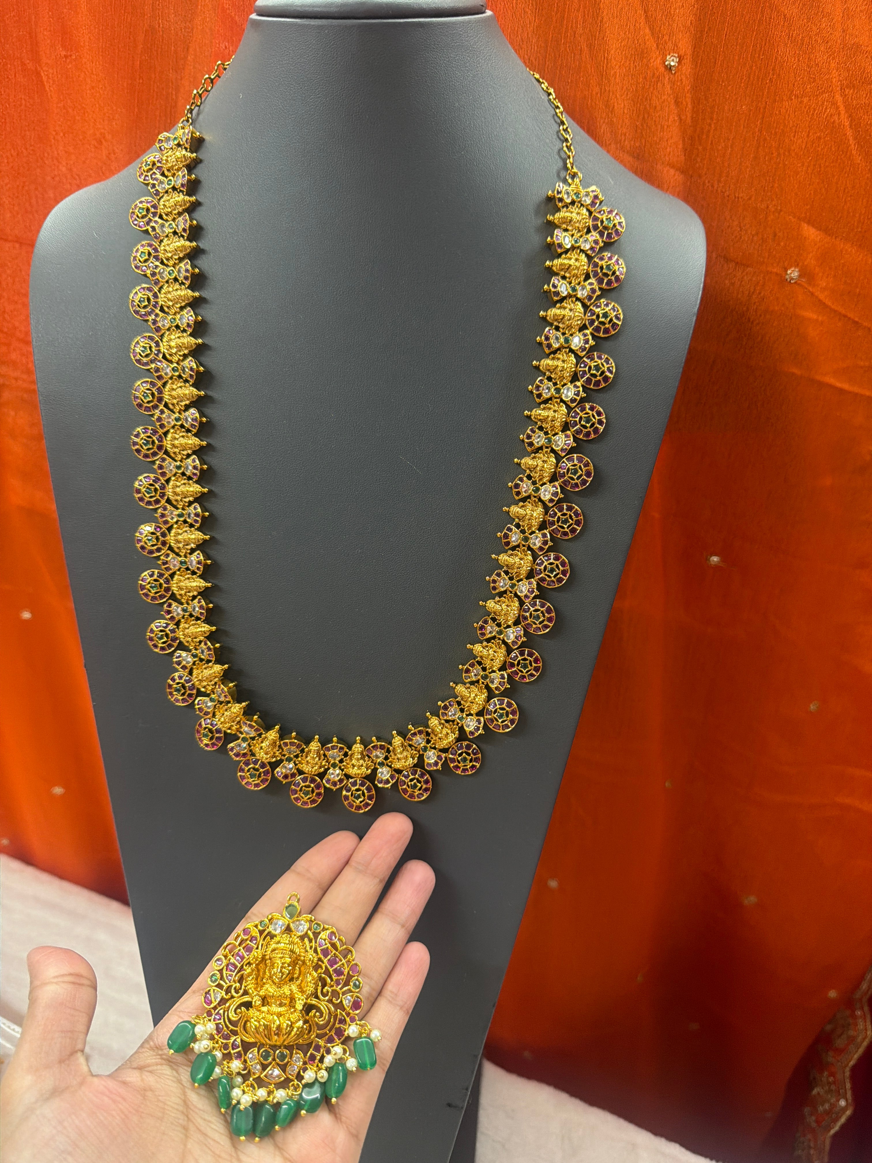 Detachable Long haram with matching earrings ✨