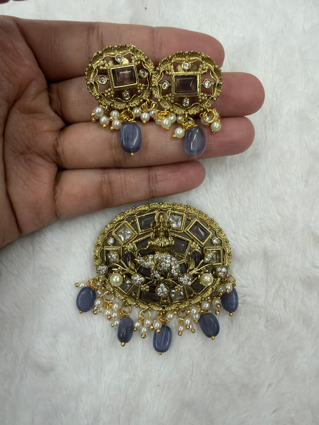 Pendant Set with Earrings