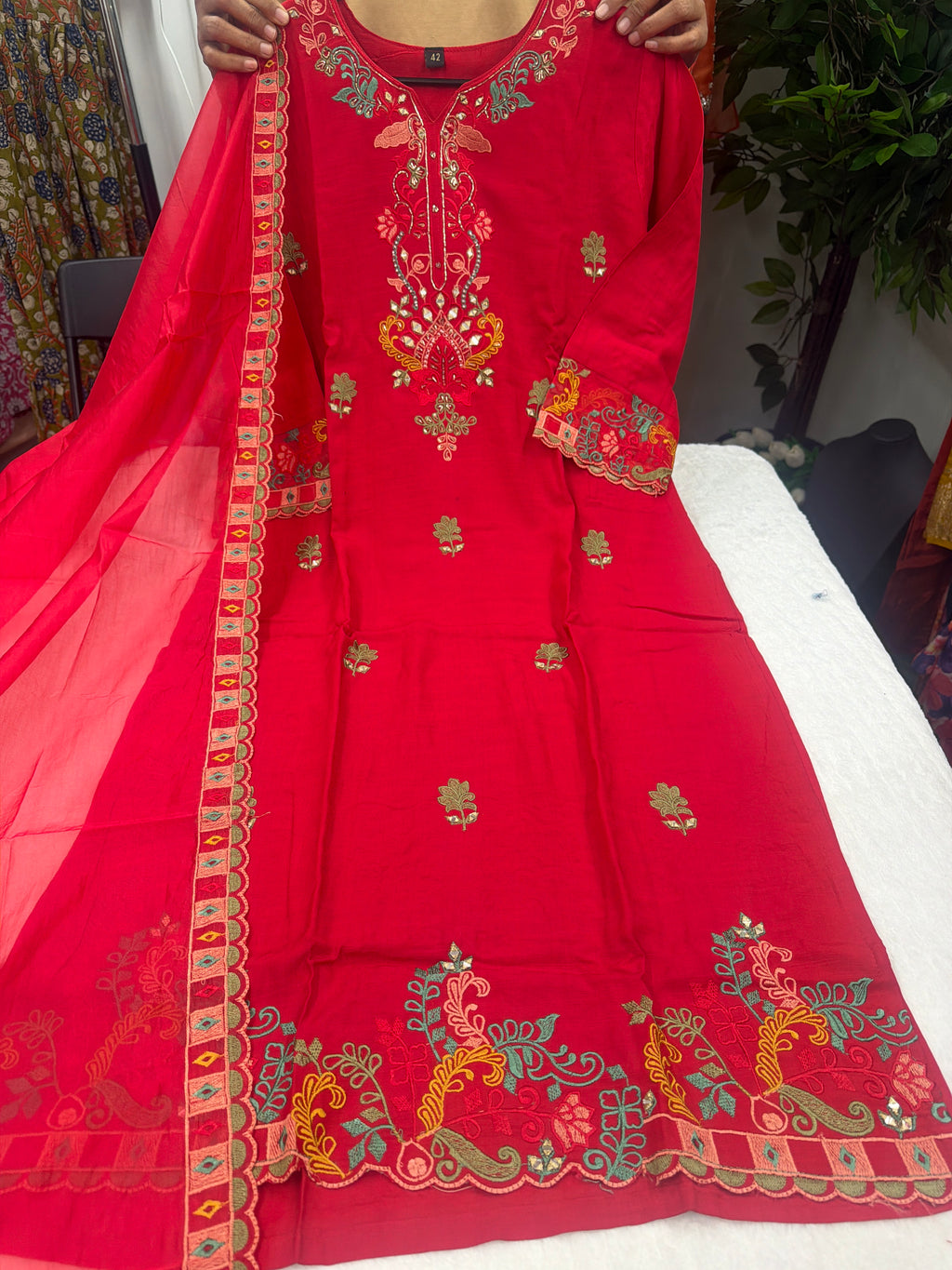 Beautiful 3 Pc Sets