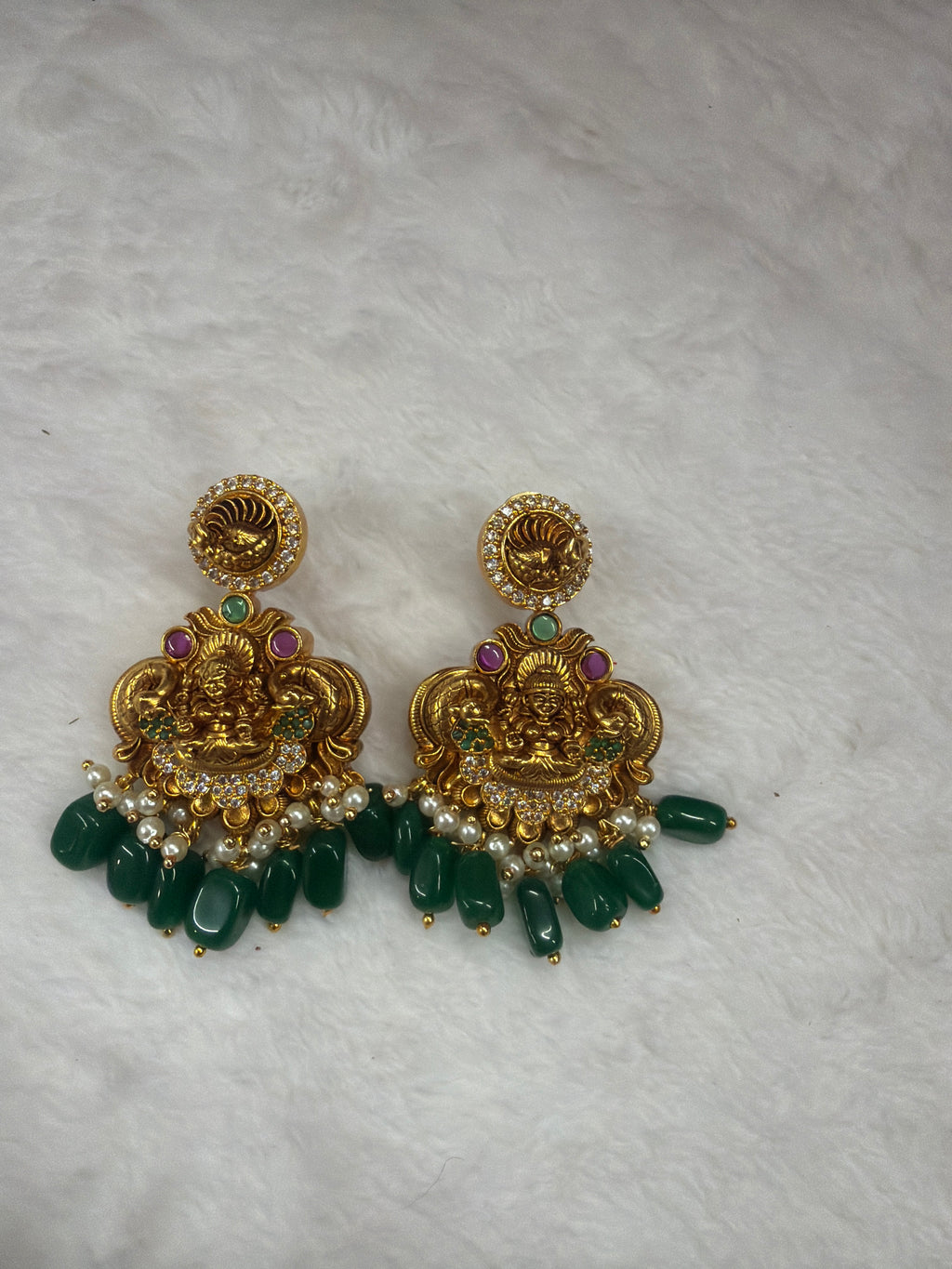 Long haram with matching earrings ✨