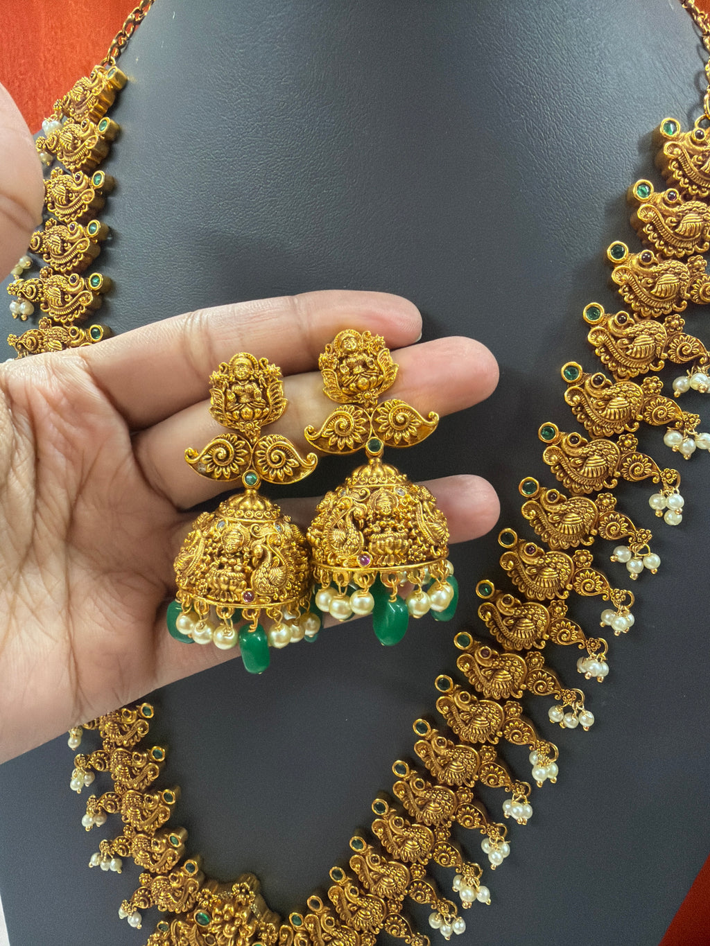 Long haram with matching earrings ✨