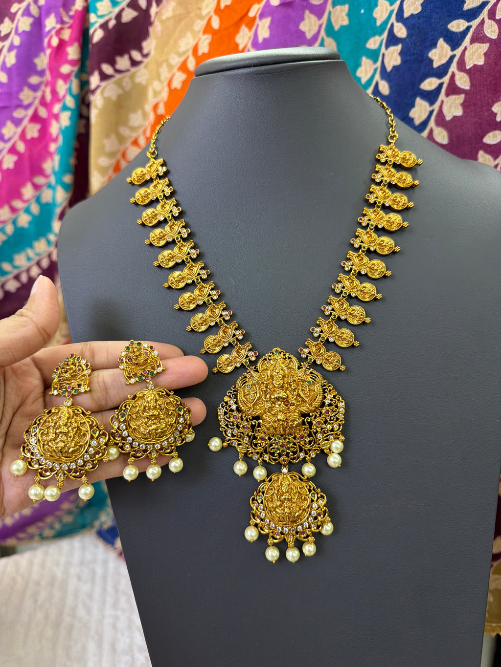 Necklace+ Earrings
