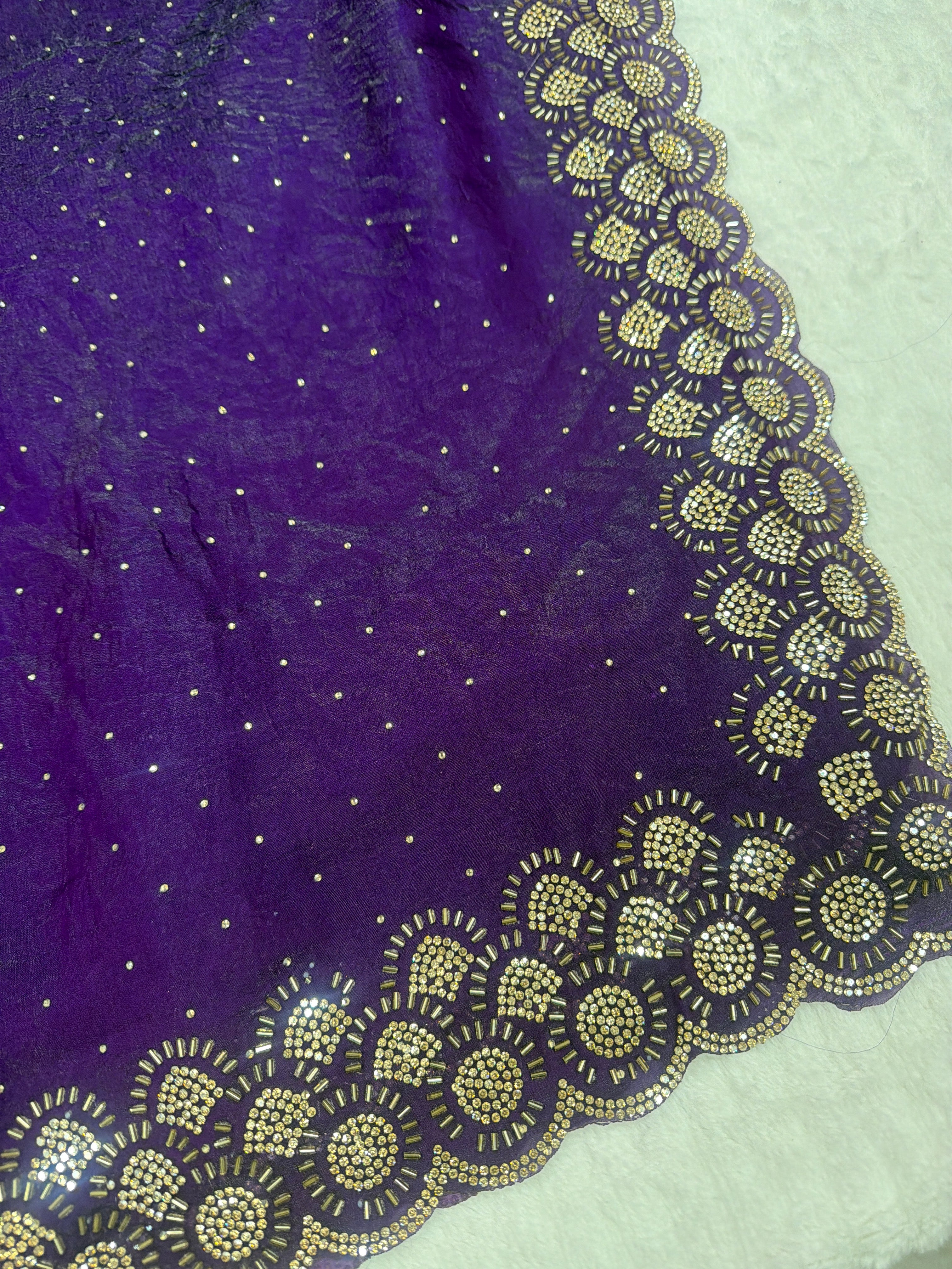 Fendy silk party wear saree with stitched blouse 💫