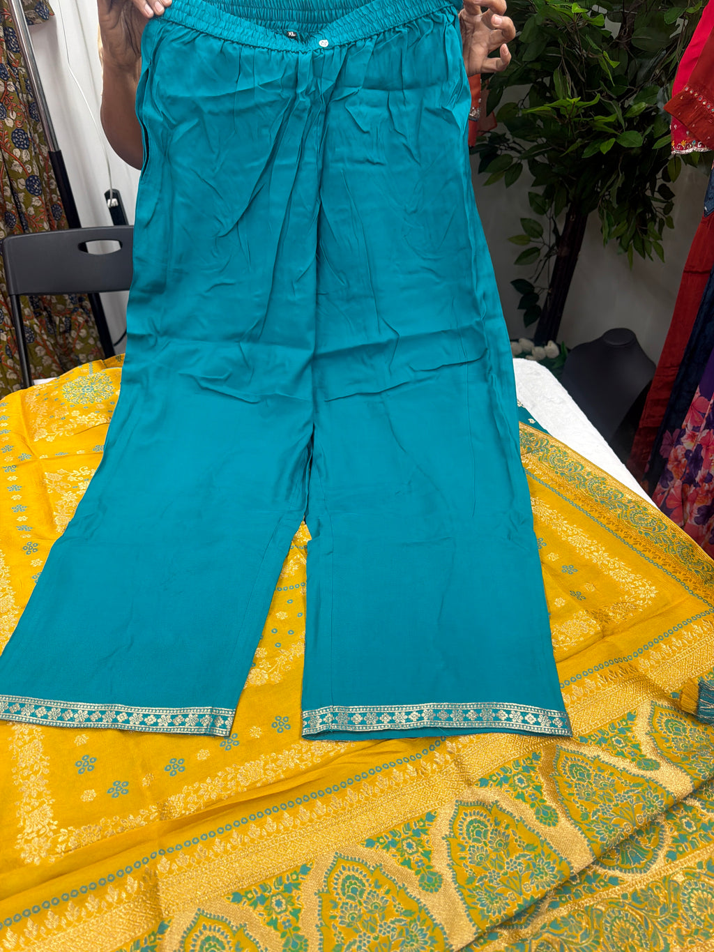 party-ready 3-piece sets