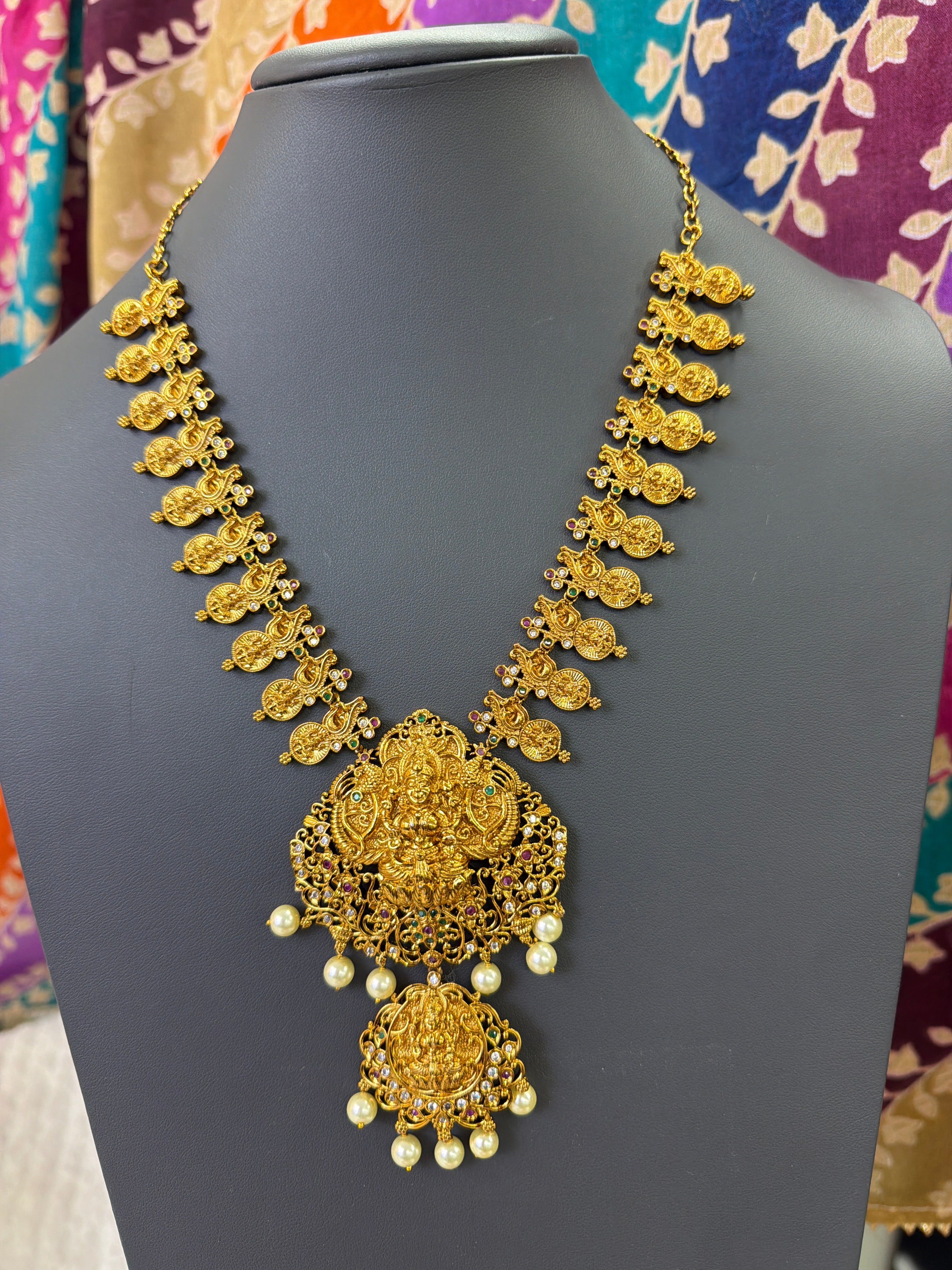 Necklace+ Earrings
