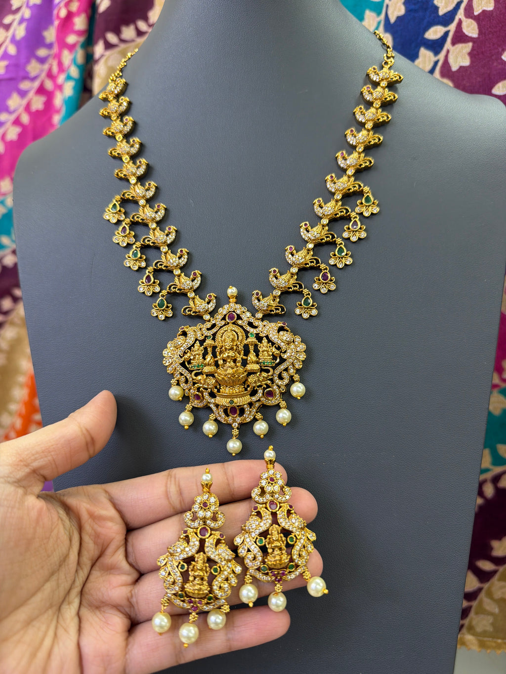 Necklace+ Earrings
