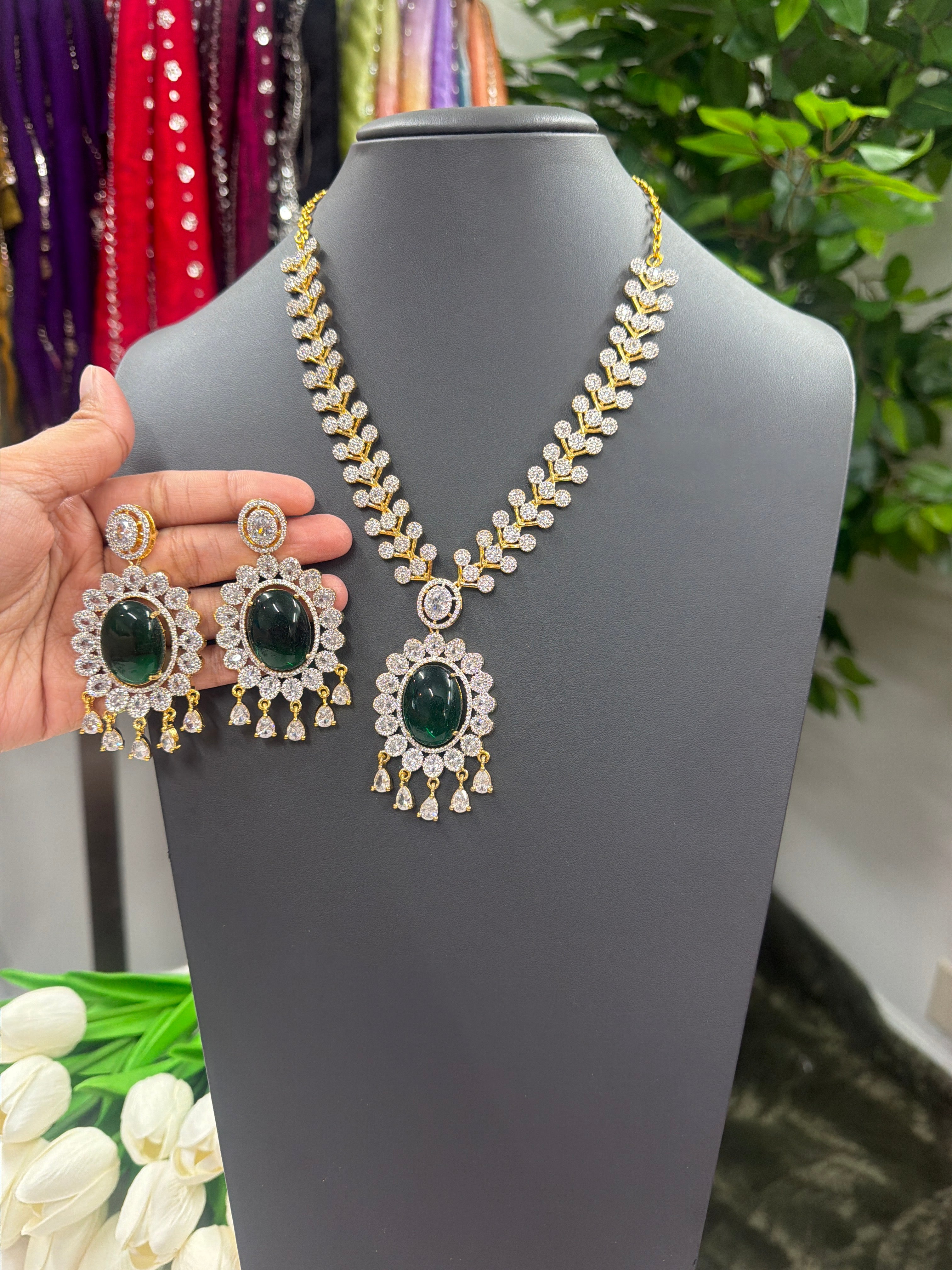 Statement Necklace with Matching Earrings ✨