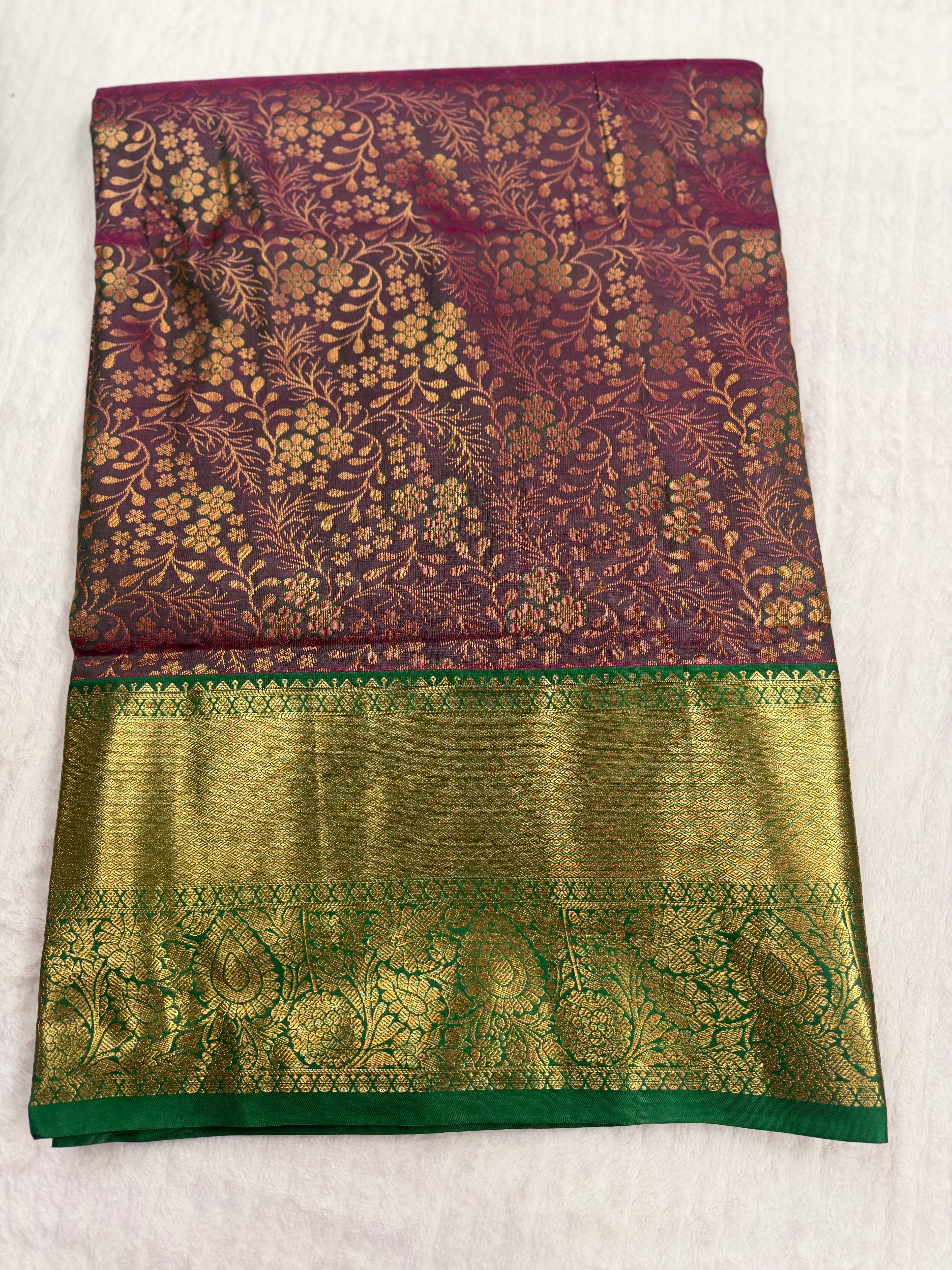 Gifting sarees